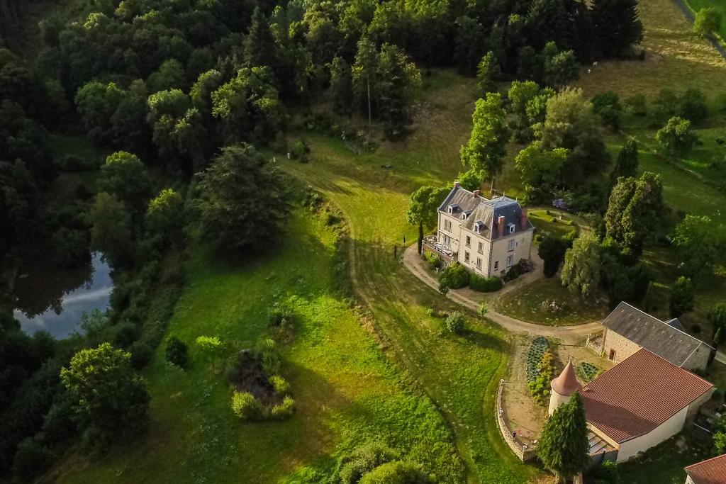 Domaine De Gaudon Bed & Breakfast Ceilloux ภายนอก รูปภาพ