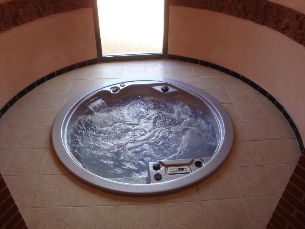 Domaine De Gaudon Bed & Breakfast Ceilloux ภายนอก รูปภาพ